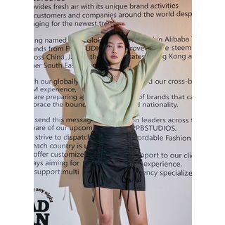 Adan V-neck Colored Sweater
