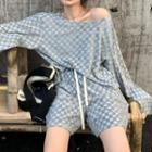 Long-sleeve Check T-shirt / High-waist Wide-leg Shorts