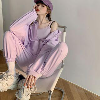 Cropped Camisole Top / Sweatpants / Zip Hoodie
