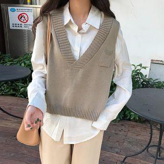 Long-sleeve Shirt / Cropped Harem Pants / Knit Vest