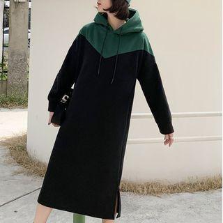 Two-tone Hooded Long-sleeve Midi Shift Dress