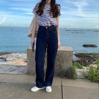 Zebra Print Short-sleeve T-shirt / Straight-fit Jeans