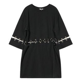Metal Ring Elbow-sleeve T-shirt