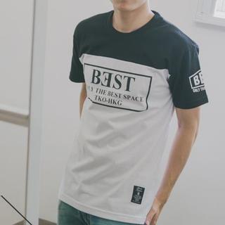 Short Sleeved Panel Lettering T-shirt