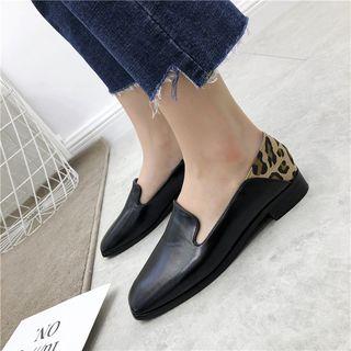 Leopard Patterned Panel Loafers