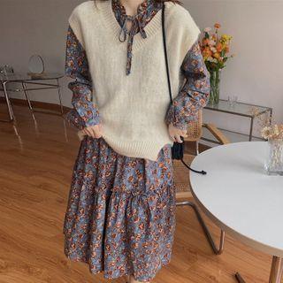 Floral Midi A-line Dress / Plain Sweater Vest