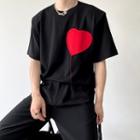 Short Sleeve Heart Patch T-shirt