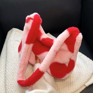 Heart Fleece Shoulder Bag