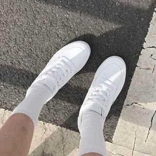 Plain Sporty Sneakers