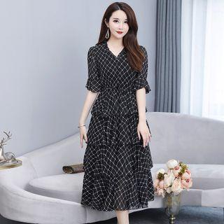Short-sleeve Printed Midi Tiered Dress