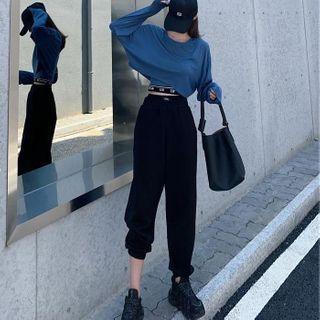 Long-sleeve T-shirt / Lettering Tank Top / Cropped Harem Pants / Set
