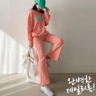 Set: Letter Print Pullover + Band-waist Boot-cut Pants