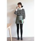 Contrast-collar Stripe Pullover