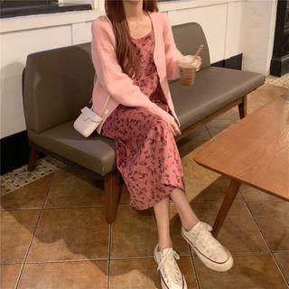 V-neck Knit Cardigan / Spaghetti Strap Floral Print A-line Dress