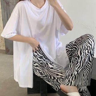 Set: Elbow-sleeve T-shirt + Zebra Print Pants