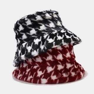 Houndstooth Print Fluffy Bucket Hat