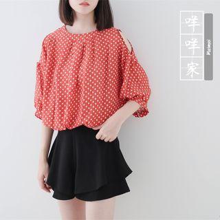 Dotted Cutout Shoulder 3/4-sleeve Top