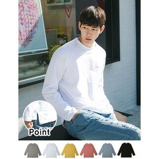 Raglan-sleeve Colored T-shirt