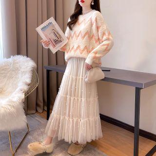 Patterned Sweater / Mesh Midi Skirt / Set