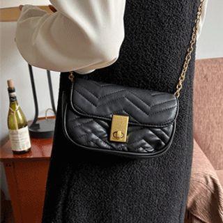 Quilting Chain Shoulder Bag