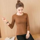 Scallop Collar Knit Top