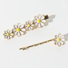 Set Of 2: Daisy Hair Clip Set Of 2 - White & Gold - One Size
