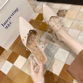 Pointed Toe Studded Sandals