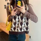 Mock-turtleneck Long-sleeve T-shirt / Argyle Print Knit Vest