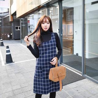 Set: Turtle-neck Top + Sleeveless Check Shift Dress