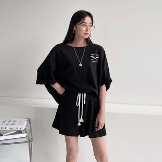 Set: Elbow-sleeve Printed T-shirt + Drawstring Shorts