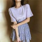 Lettering Short-sleeve T-shirt / Floral Print Mini Skirt