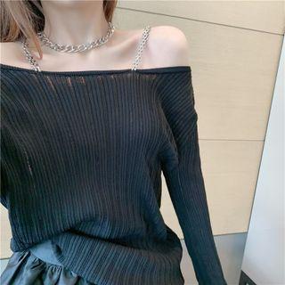 Off-shoulder Chain Detail Knit Top