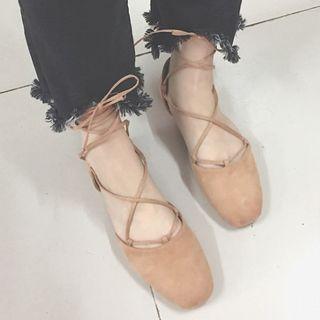 Round-toe Lace-up Sandals