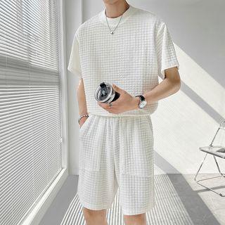 Set: Short-sleeve Waffle T-shirt + Shorts