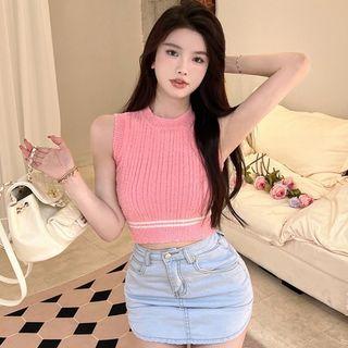 Sleeveless Ribbed Knit Top / Denim Pencil Skirt