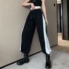 Two-tone Cropped Harem Pants / Lettering Tube Top