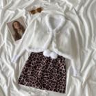 Pom Pom Fleece Jacket / Leopard Print Mini Pencil Skirt