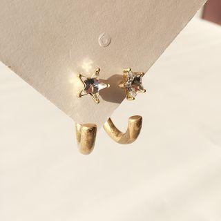 Star Stud Earring 1 Pair - 925 Silver Stud - Gold - One Size
