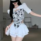 Floral Panel T-shirt / Layered Mini A-line Skort