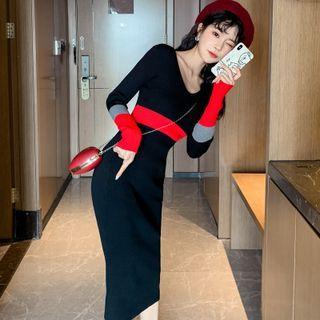 Long-sleeve Color Block Knit Midi Sheath Dress