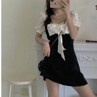Short-sleeve Bow Panel Dress