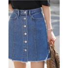 Plus Size Buttoned Denim Mini Skirt