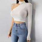 Single Long-sleeve Mock-neck T-shirt