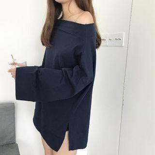 Off-shoulder Slit-side Long Top