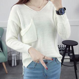 V-neck Pocket-accent Sweater