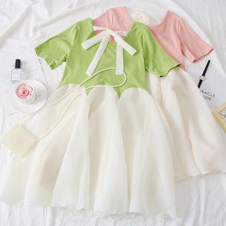 Ribbon-back Colorblock A-line Dress