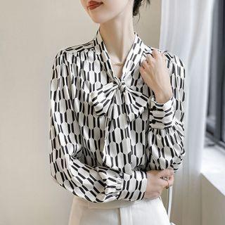 Tie-neck Geometric Print Blouse
