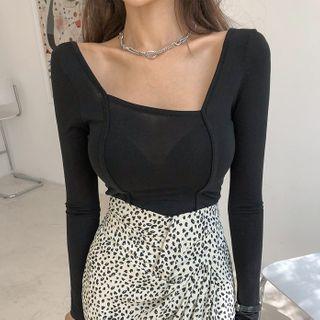 Asymmetric Square-neck Fitted Top
