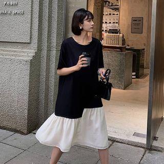 Short-sleeve Chiffon-panel Asymmetric Midi Dress Black & White - One Size