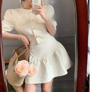 Short-sleeve Pocket Detail Jacket / Mini A-line Skirt